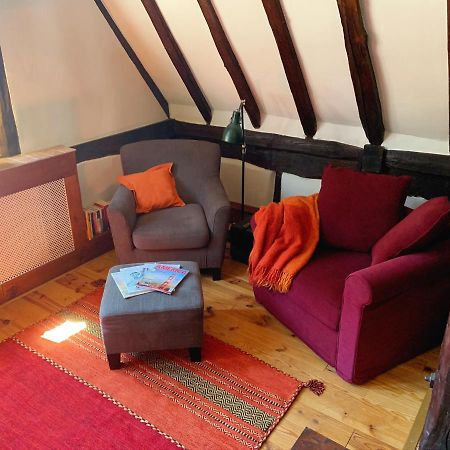 Historische Ferienwohnung Mit Kamin In Lich ภายนอก รูปภาพ