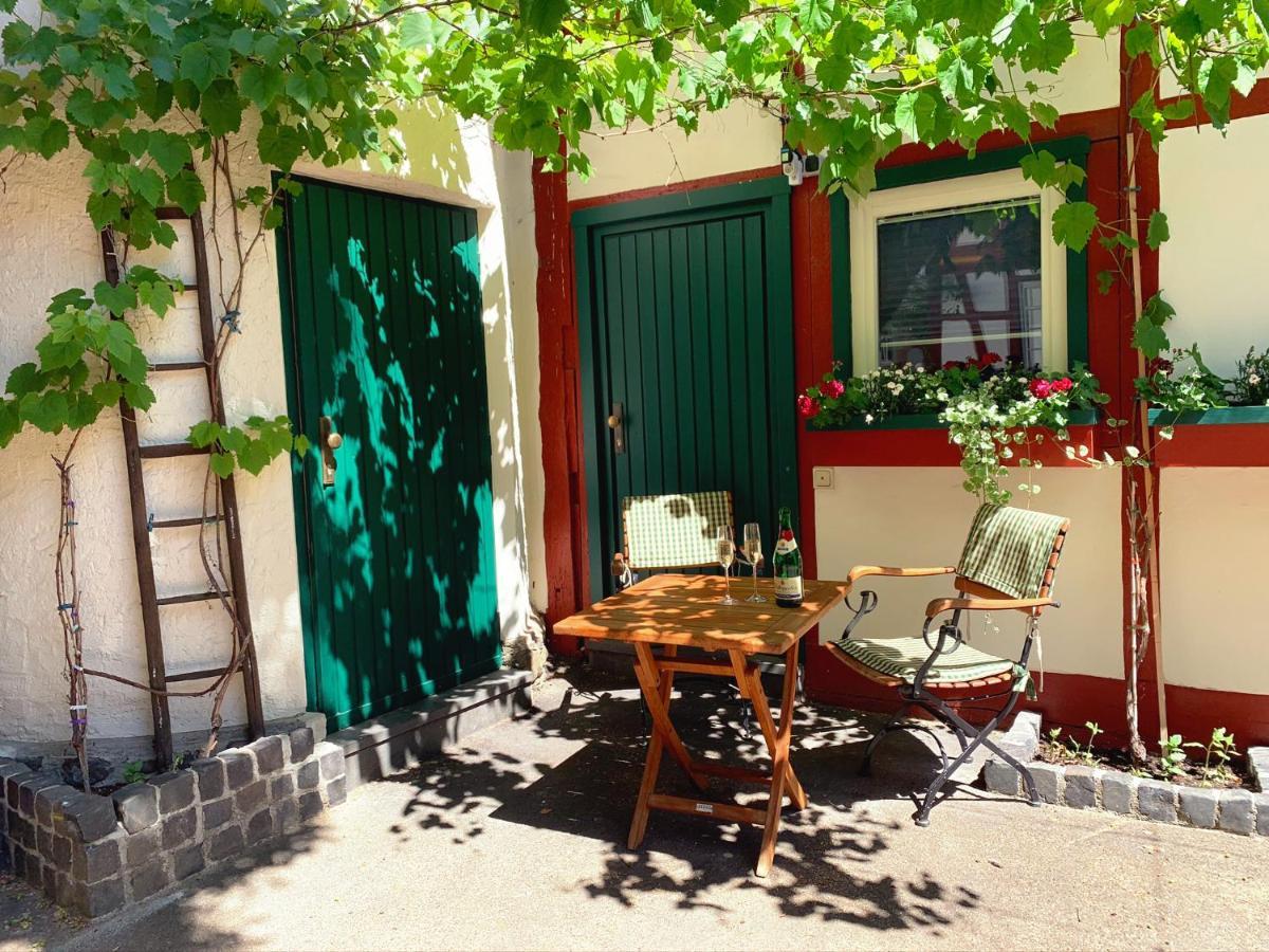 Historische Ferienwohnung Mit Kamin In Lich ภายนอก รูปภาพ