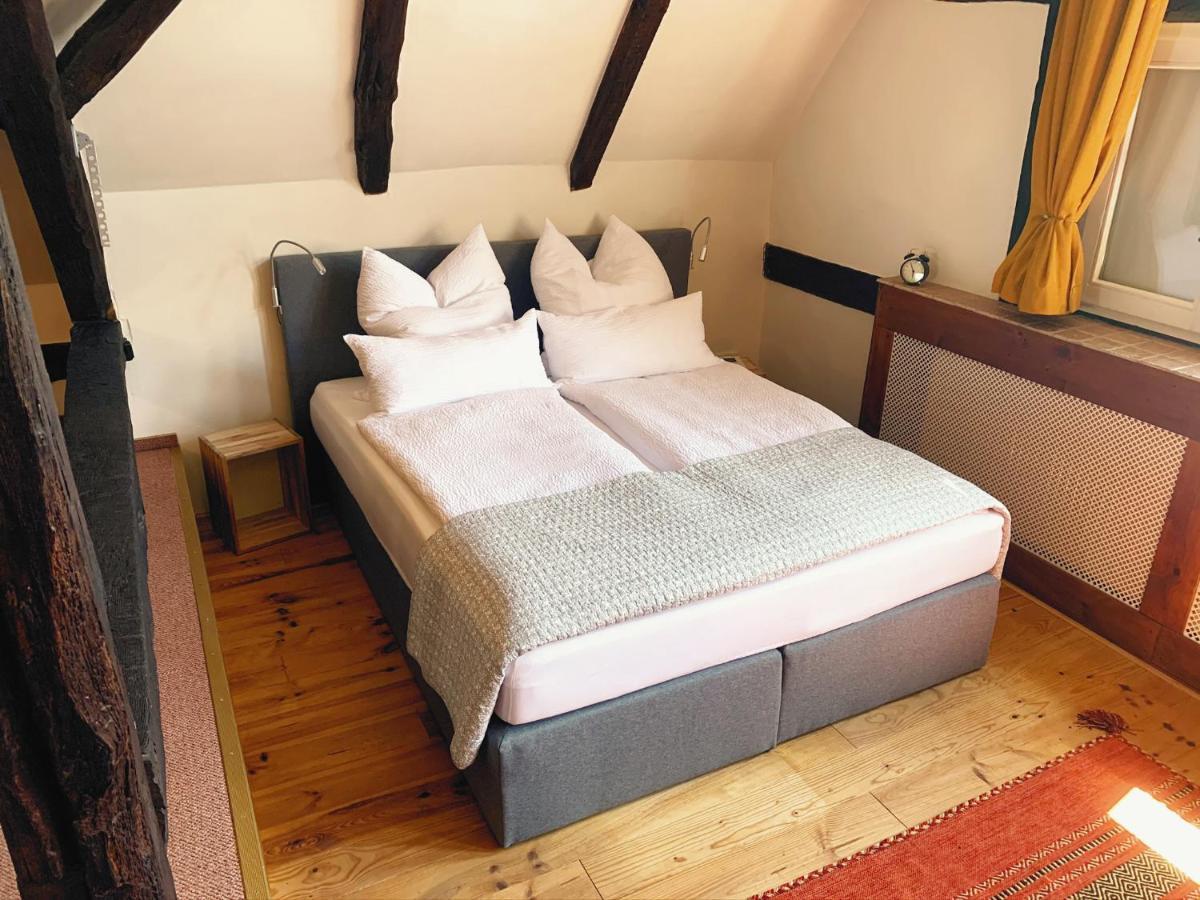 Historische Ferienwohnung Mit Kamin In Lich ภายนอก รูปภาพ